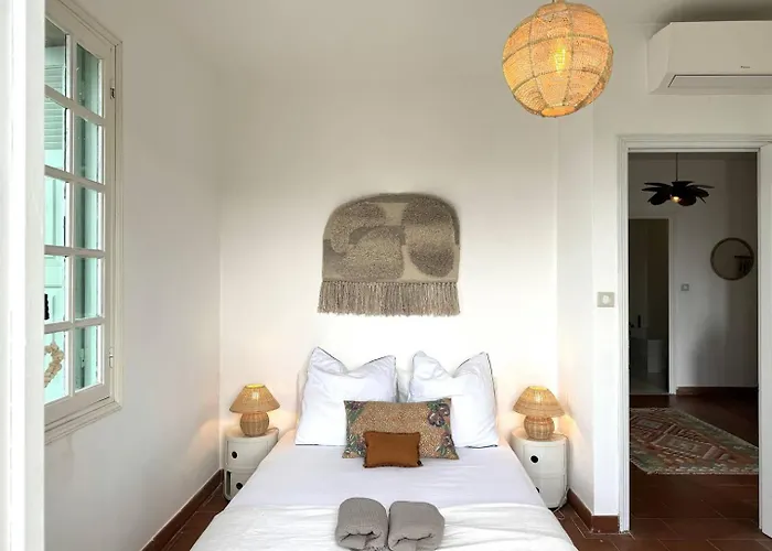 A Muredda, Piscine Chauffee Et Vue Villa